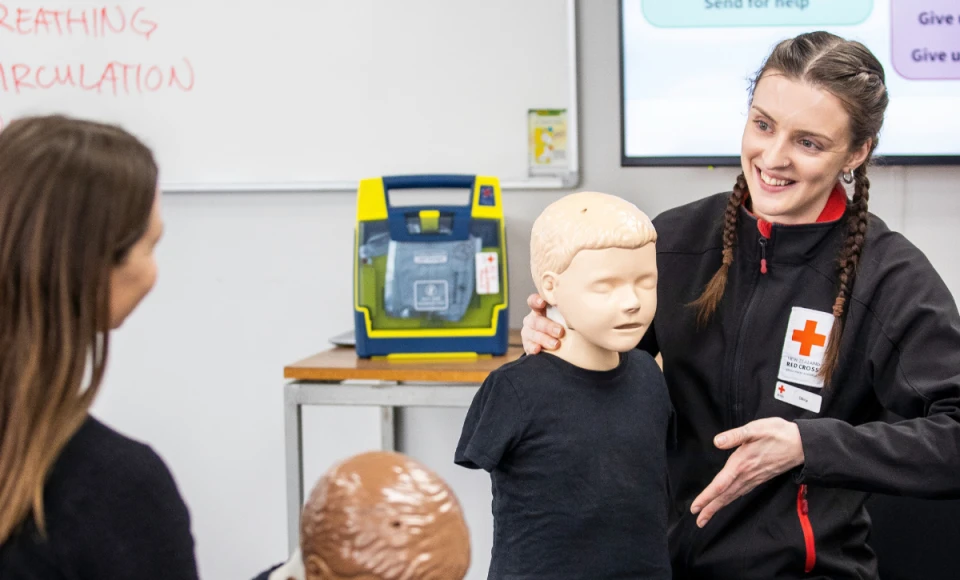 AA Directions at Red Cross First Aid Course 1x1