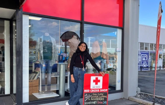 Susan-Philip-Retail-National-Volunteer-Week-2025_1_cropped_1280x960