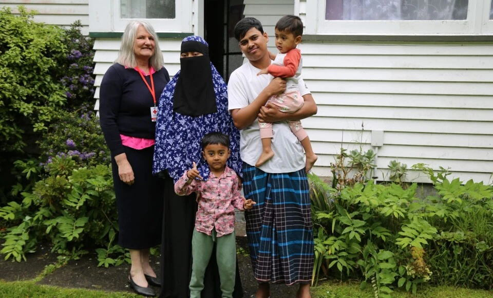 RSV Rose Osburne and refugee family Palmerston North