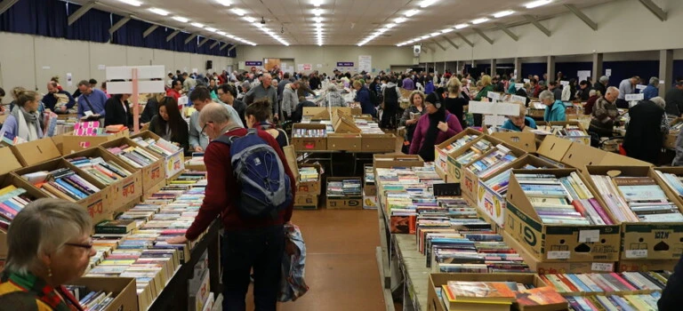 Palmerston North Book Sale - IMG0947