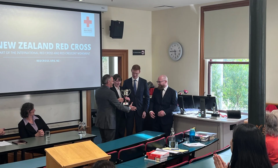 John Dyer presents Victoria University with IHL Moot cup