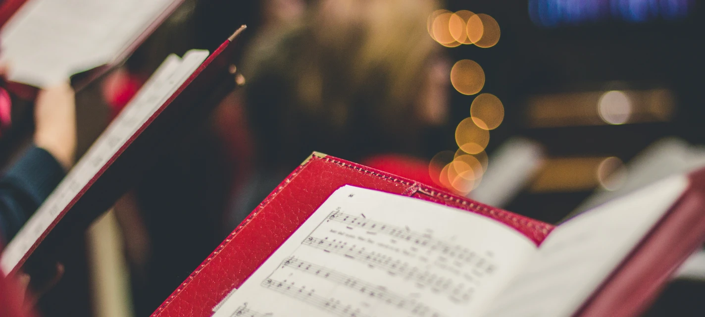red cross choir image